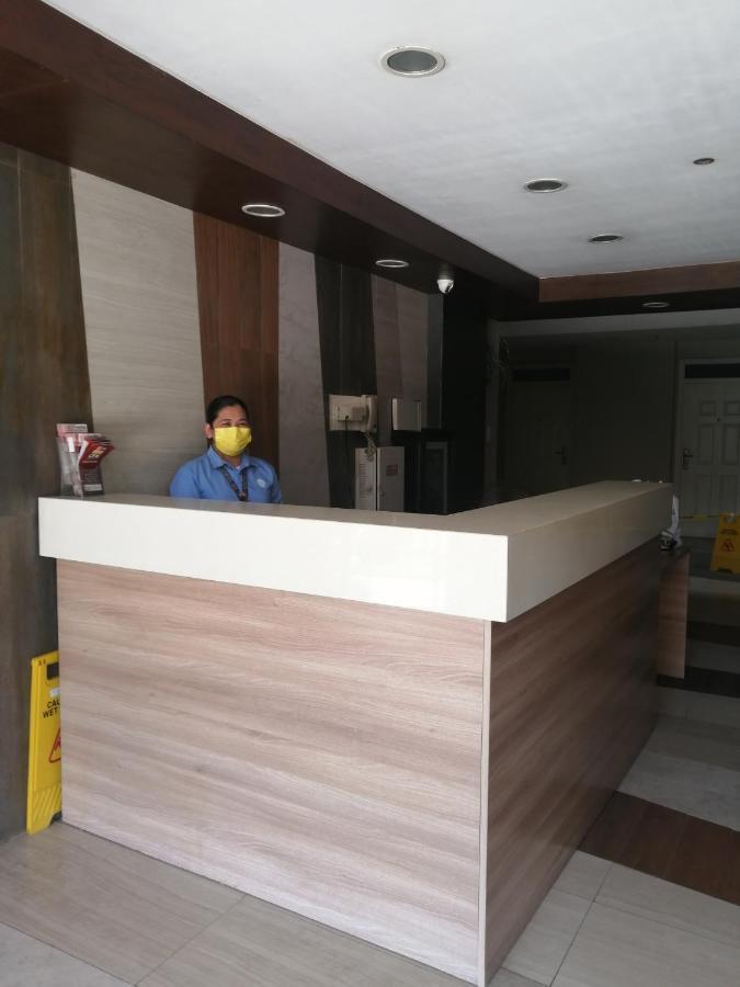 Condo Azur Suites A326 Amani Resorts Residences , 5 Minutes Airport, Netflix, Stylish, Cozy With Luxurious Swimming Pool 막탄 외부 사진