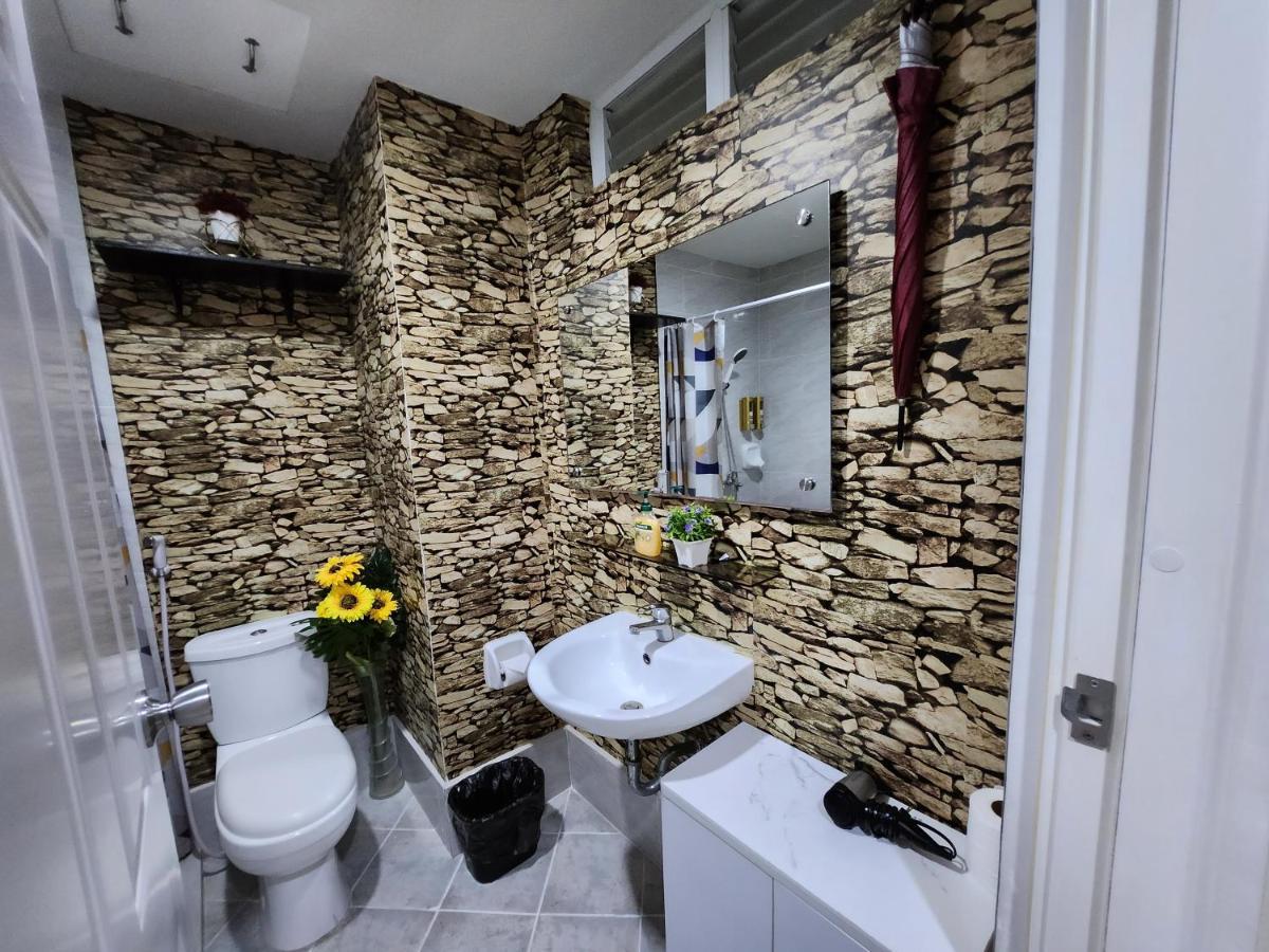 Condo Azur Suites A326 Amani Resorts Residences , 5 Minutes Airport, Netflix, Stylish, Cozy With Luxurious Swimming Pool 막탄 외부 사진